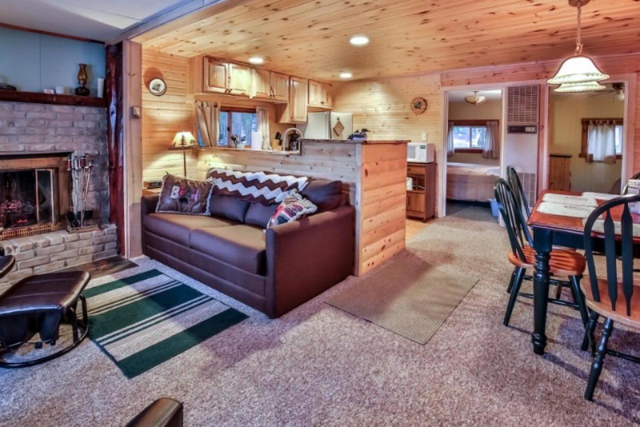 Cottage 5 - Hiller'S Pine Haven Saint Germain Εξωτερικό φωτογραφία